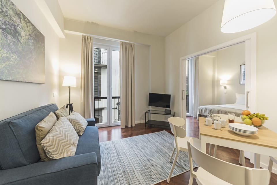 Livingroom with a TV 