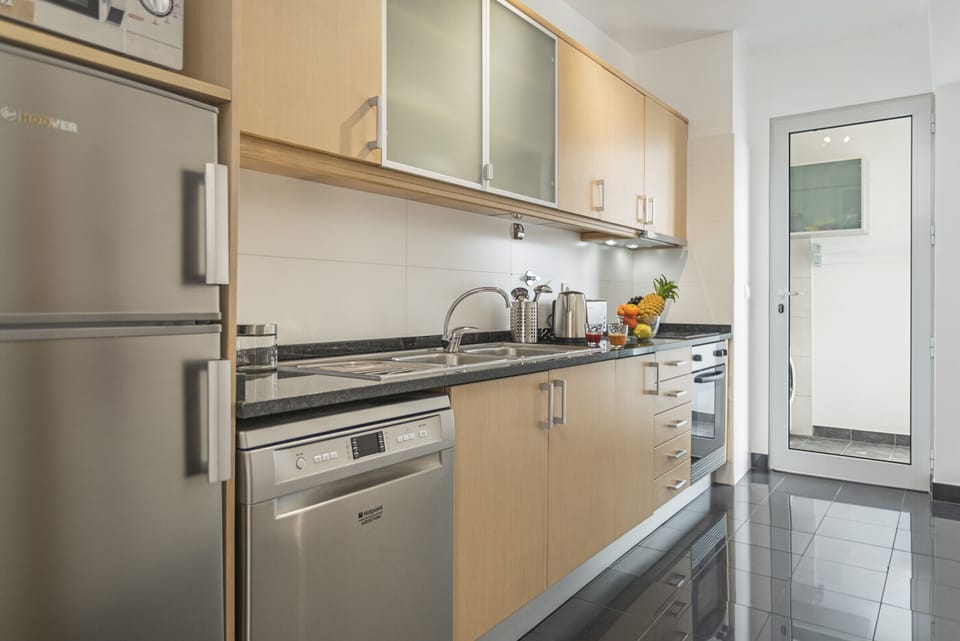 "The apartment had a lot of extras (washing maschine, dishwasher)" by Henrik '18