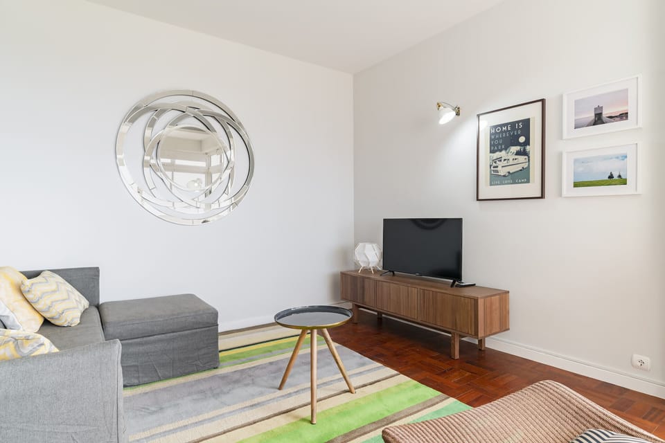 Livingroom with a TV 