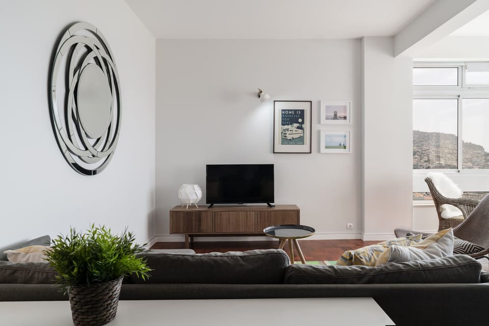 Livingroom with a TV 