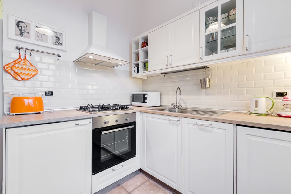 Apartment, 2 Bedrooms, Non Smoking | Private kitchen | Fridge, oven, stovetop, dishwasher