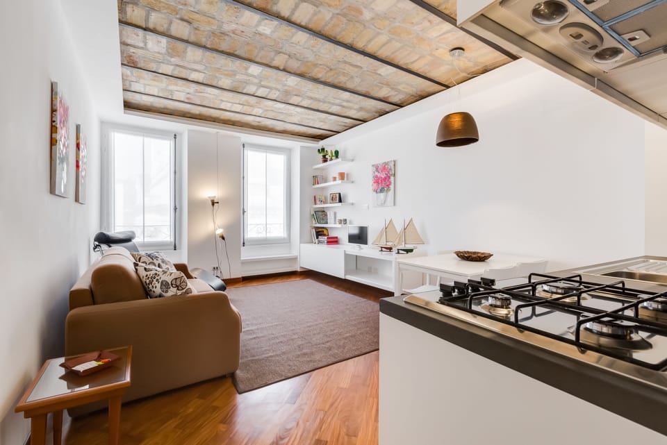 Apartment, 1 Queen Bed with Sofa bed, Non Smoking, City View | Living area | Flat-screen TV