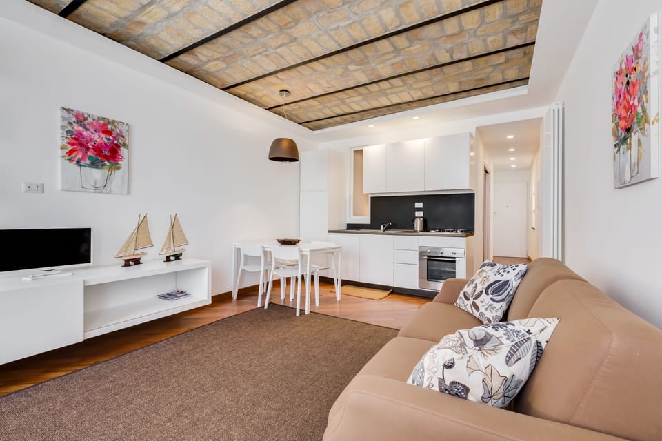 Apartment, 1 Queen Bed with Sofa bed, Non Smoking, City View | Living area | Flat-screen TV