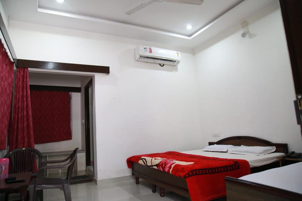 1 bedroom, in-room safe, soundproofing, free WiFi