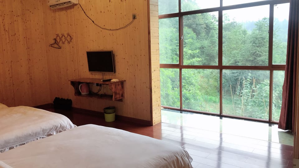 Superior Triple Room with Balcony | Desk, blackout drapes, iron/ironing board (on request), WiFi (free)