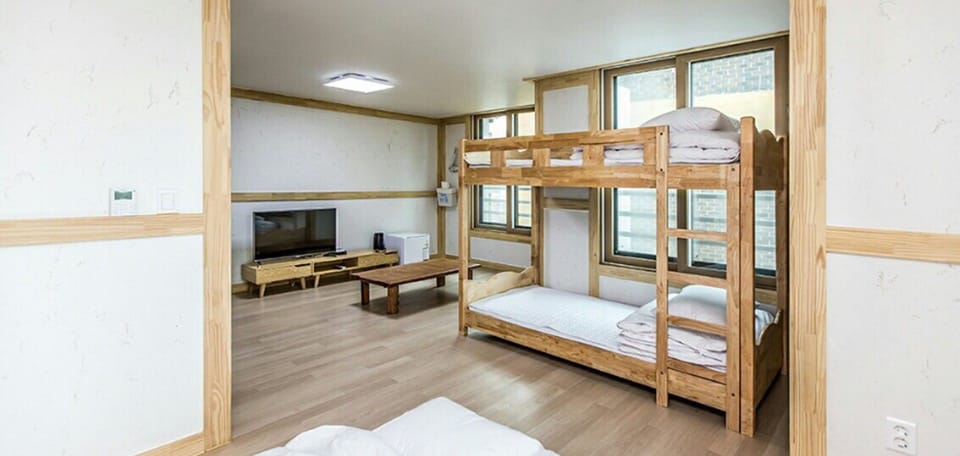 Quadruple Room (1 bunk bed, 1 double futon) | Free WiFi