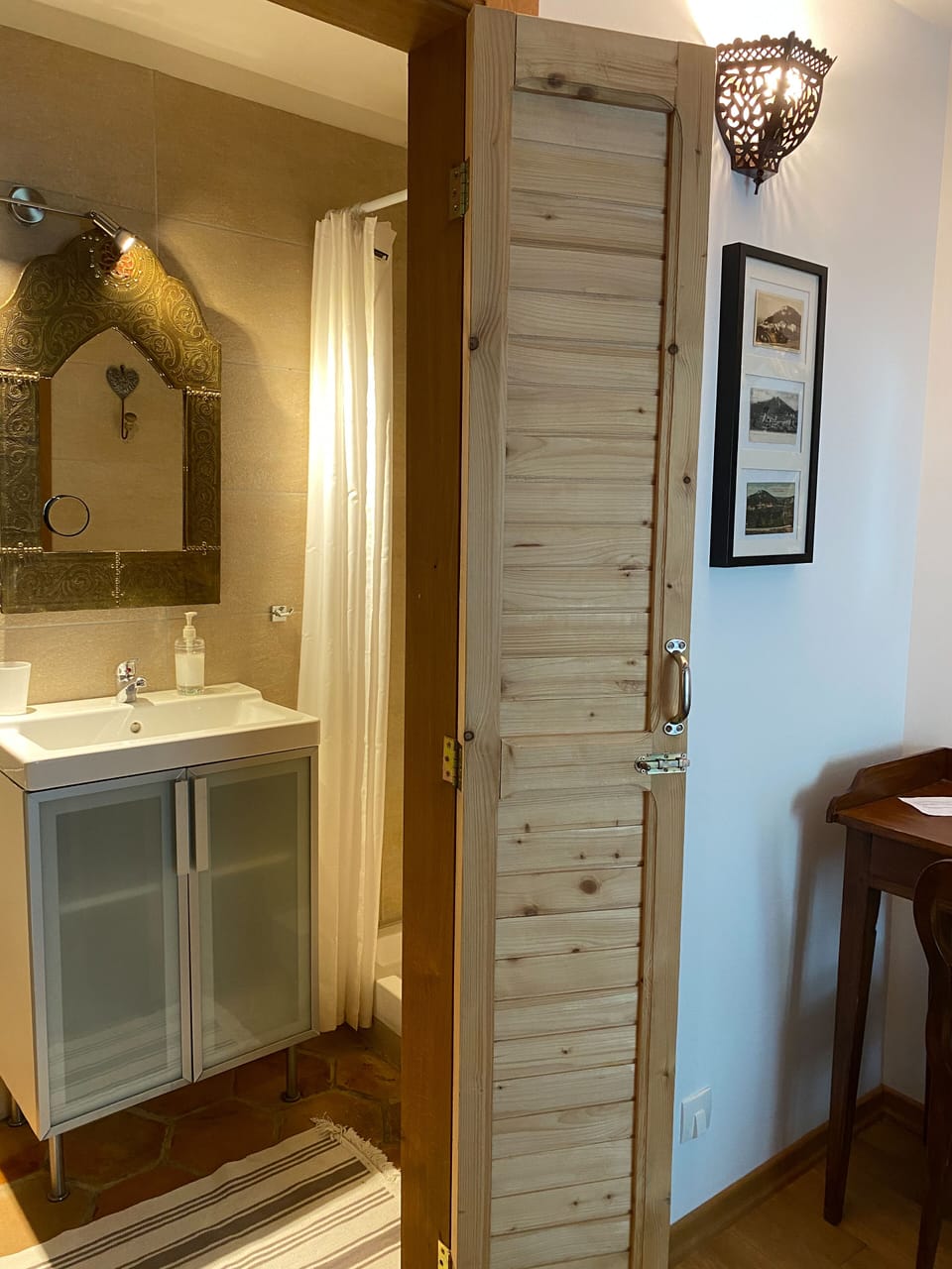 Double Room, Ensuite (Jeanne de Ferrette) | Room amenity