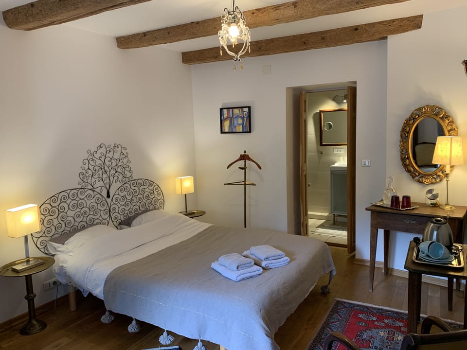 Superior Double Room, Ensuite (MAZARIN) | 1 bedroom