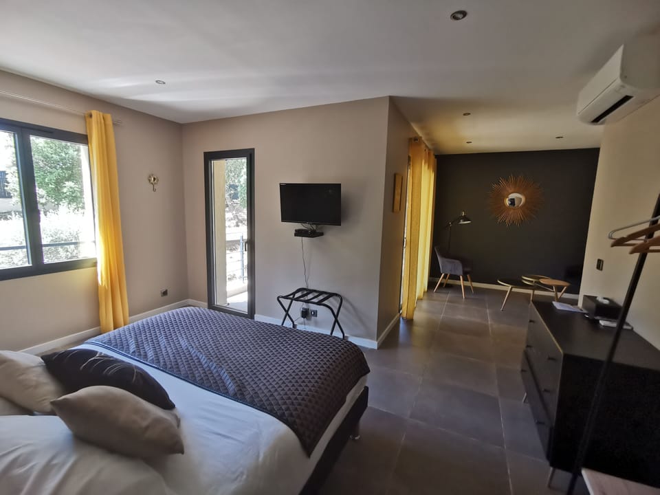 Luxury Suite, Ensuite (Vintage)