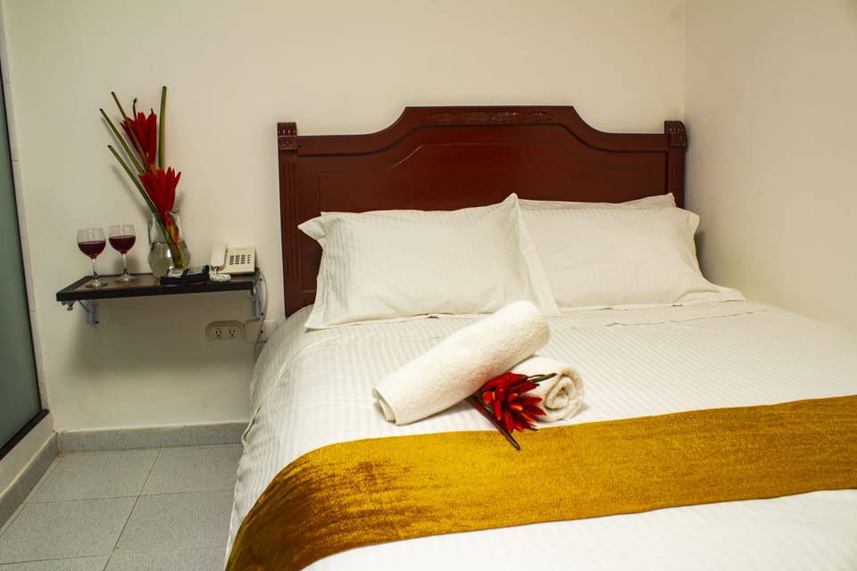 Premium bedding, down comforters, in-room safe, soundproofing
