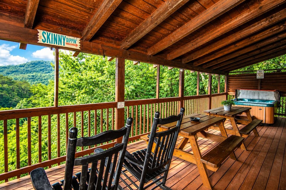 Honeysuckle Pool just an easy 15 min drive from the cabin. Free May through Sept