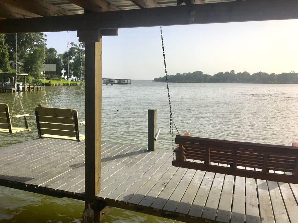 3 swings on large pier.  More on 2 other piers!