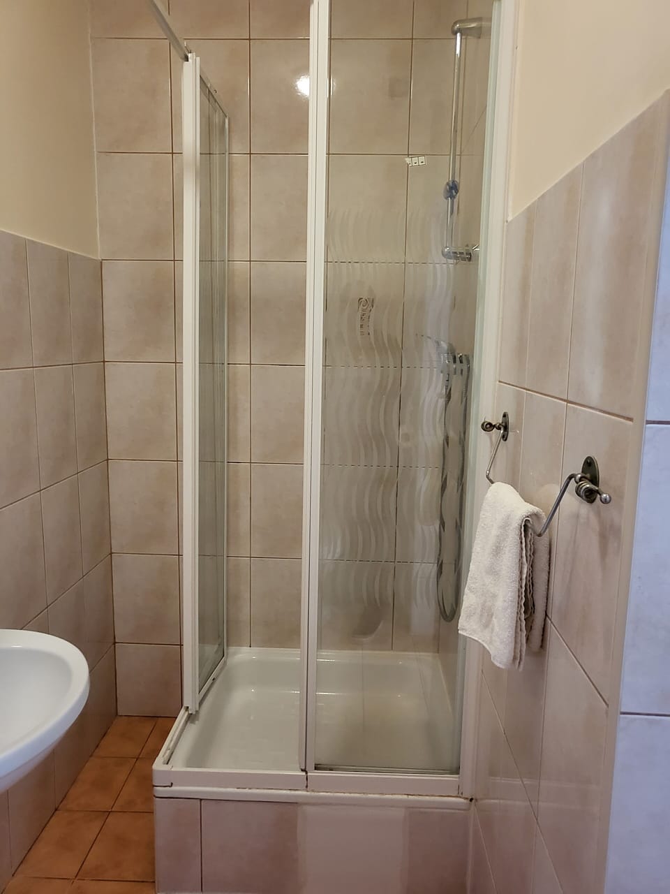 Standard Quadruple Room | In-room safe, soundproofing, iron/ironing board, free cribs/infant beds