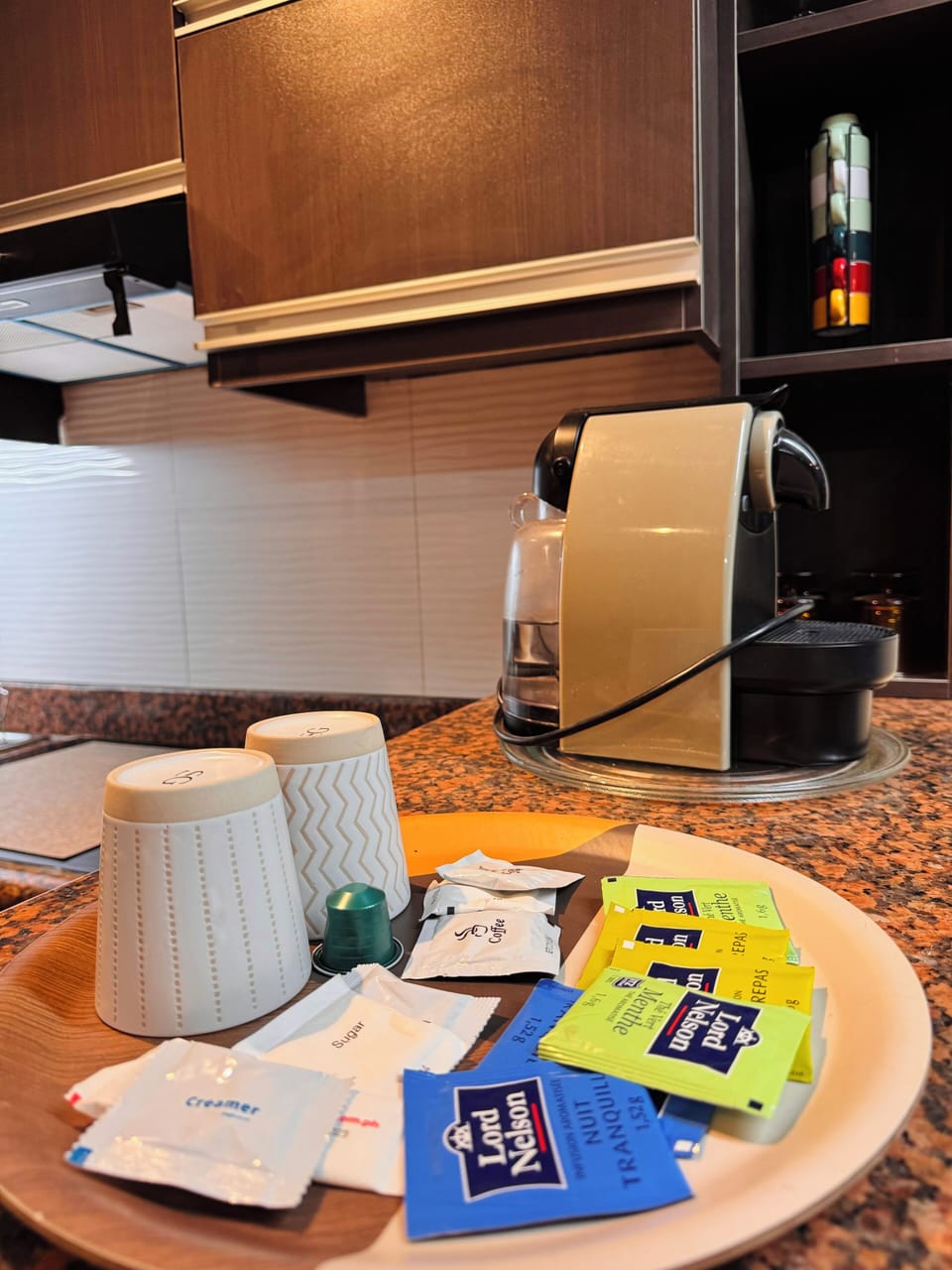 Family Loft | Private kitchen | Full-size fridge, microwave, oven, stovetop