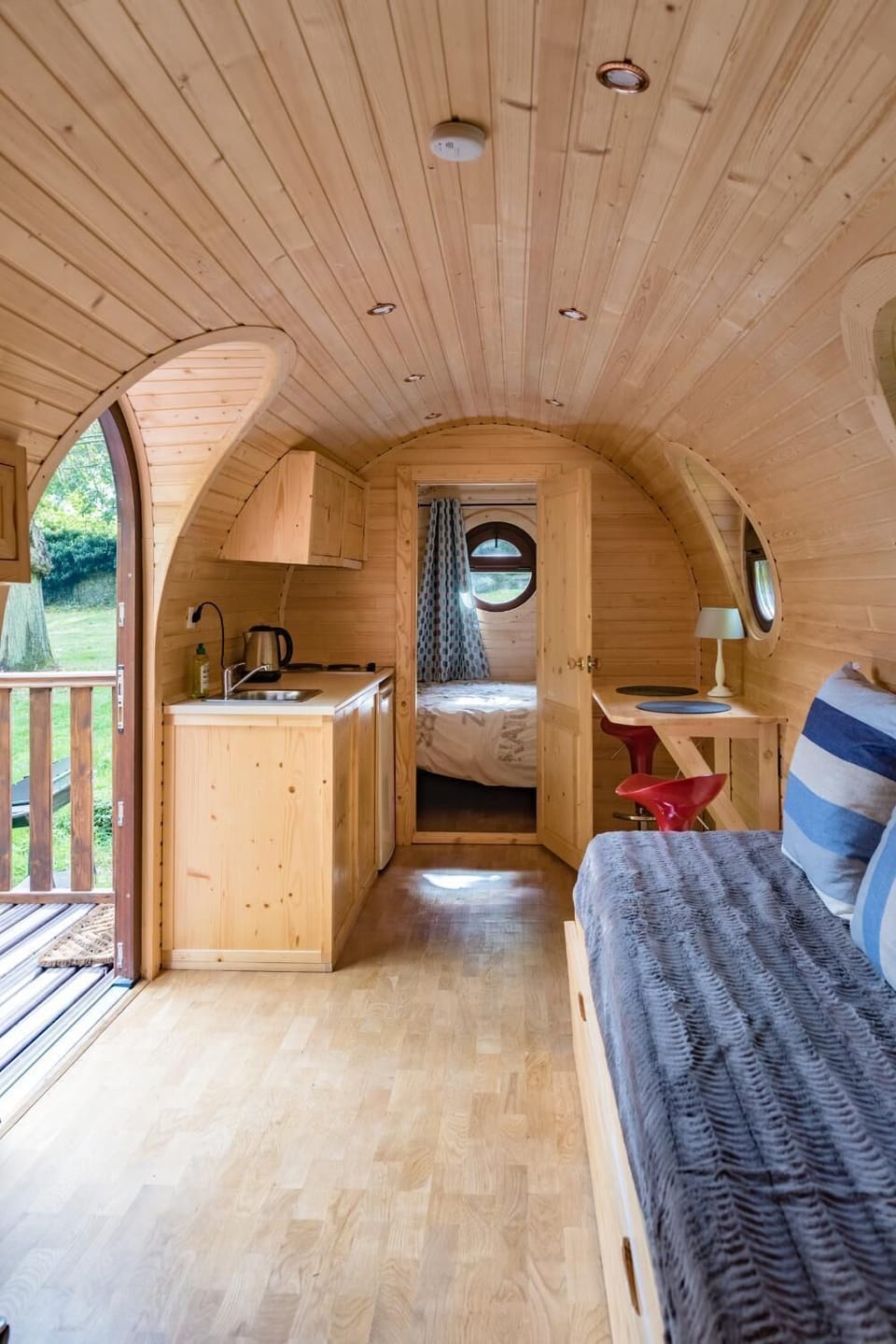 Classic Chalet (1) | 1 bedroom, individually decorated, individually furnished, soundproofing