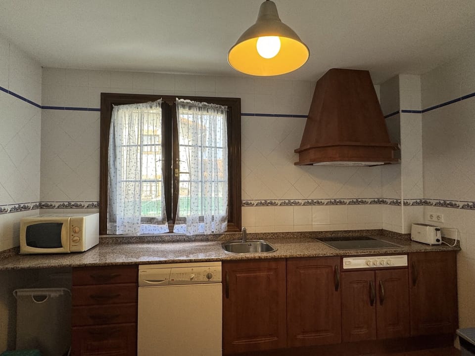 Apartamento en Chalet con jardín privado para 4 personas | Private kitchen