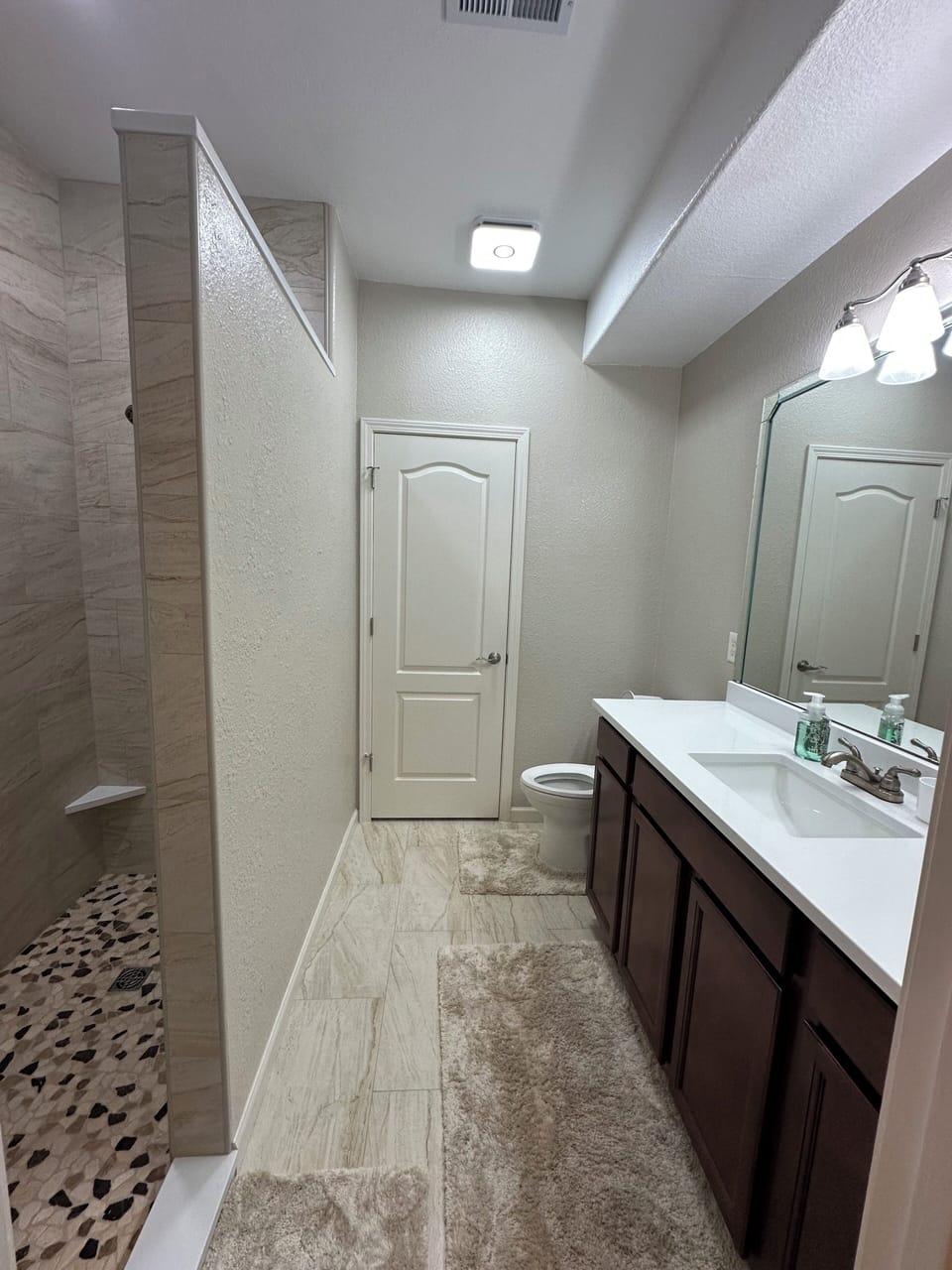 Remodeled (2025) walk-in shower 