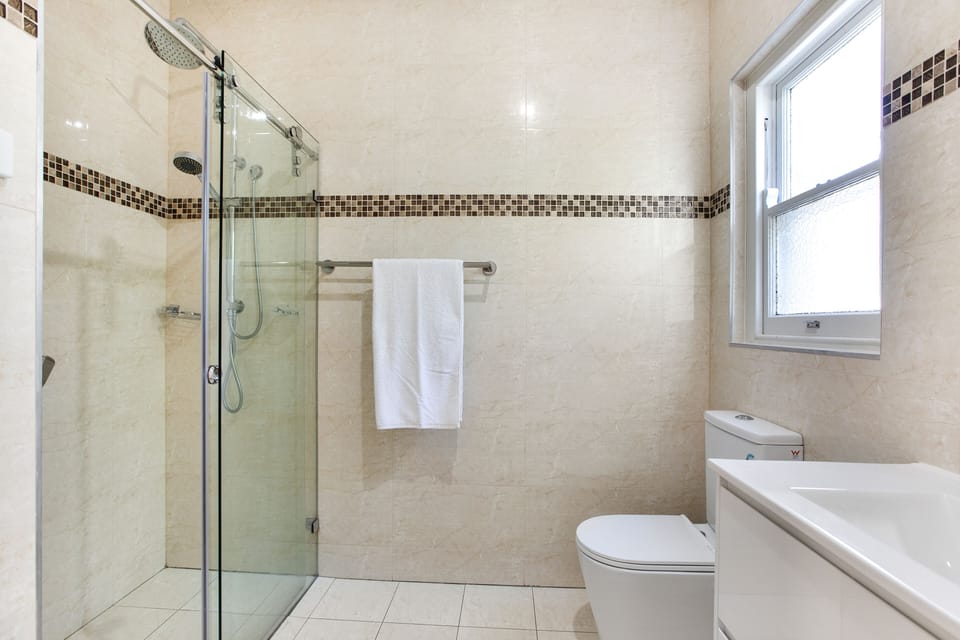 Bathroom #2