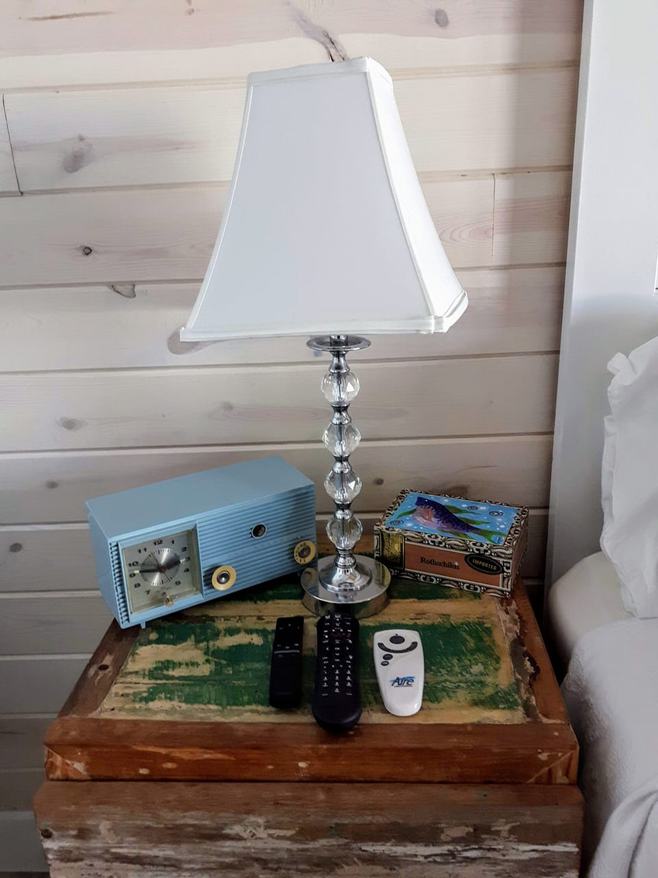 Another throw back to the cottage life. but with modern remotes.... 