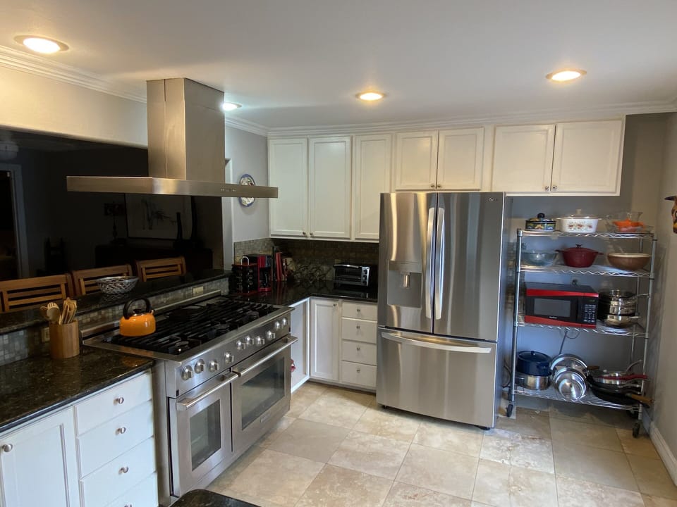 Huge 29 cubic foot refrigerator. 