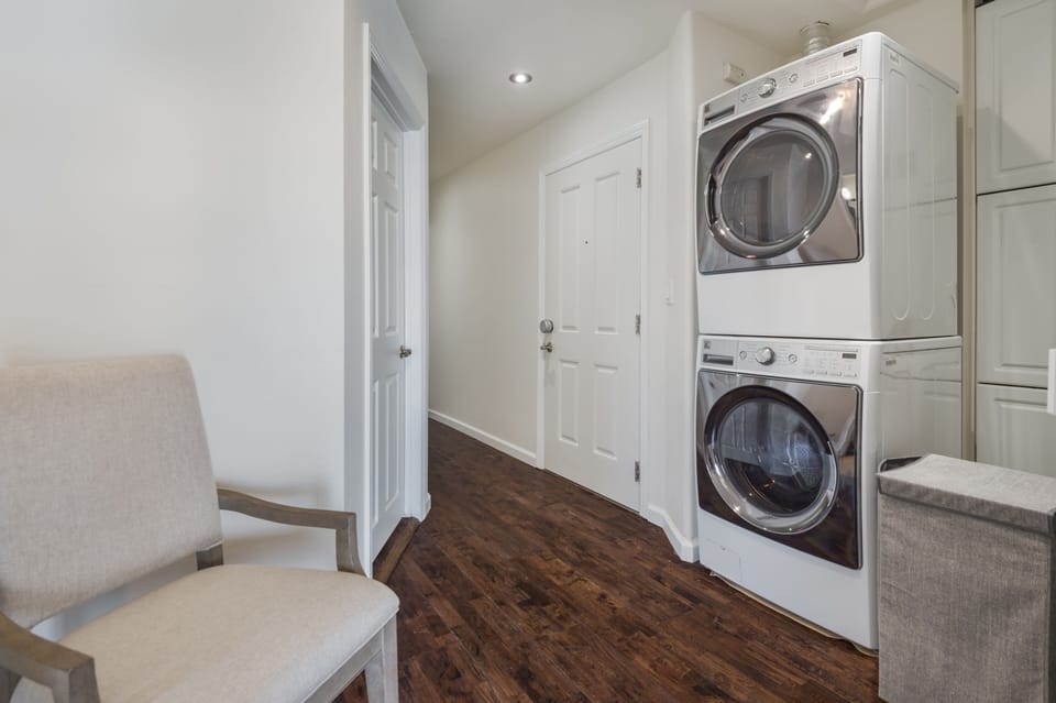 Private Laundry Units INSIDE unit