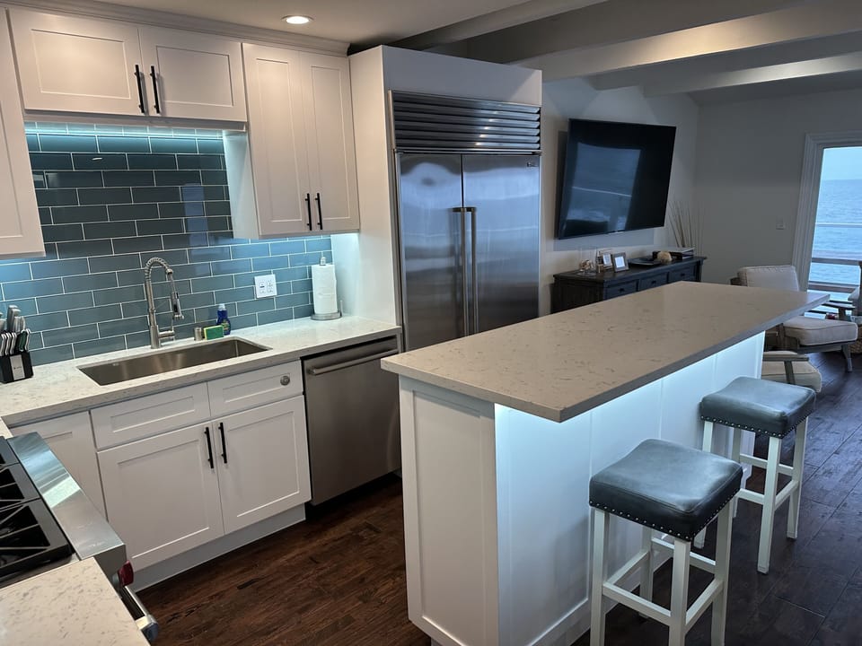 48" Subzero Fridge, Bosch Dishwasher, 36" Wolf Duel Fuel Range