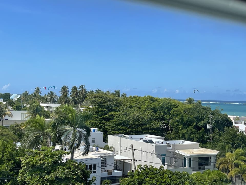 Watch the kites in the distance! 