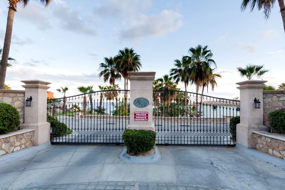 Entry gate to Playa del Rey.