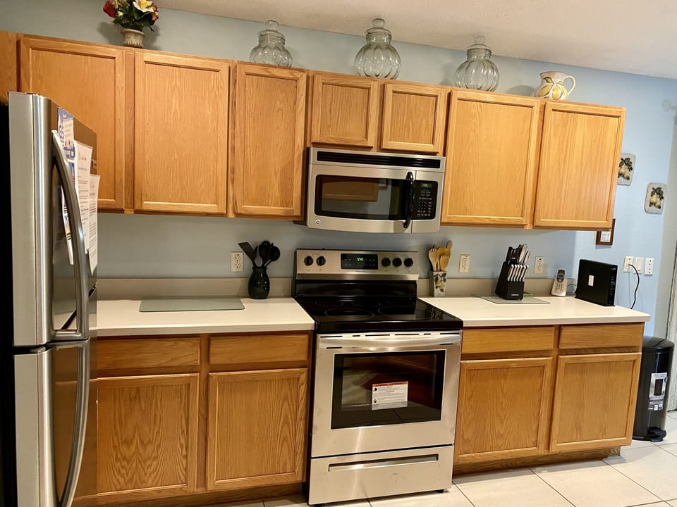 2021 - Kitchen with New Appliances