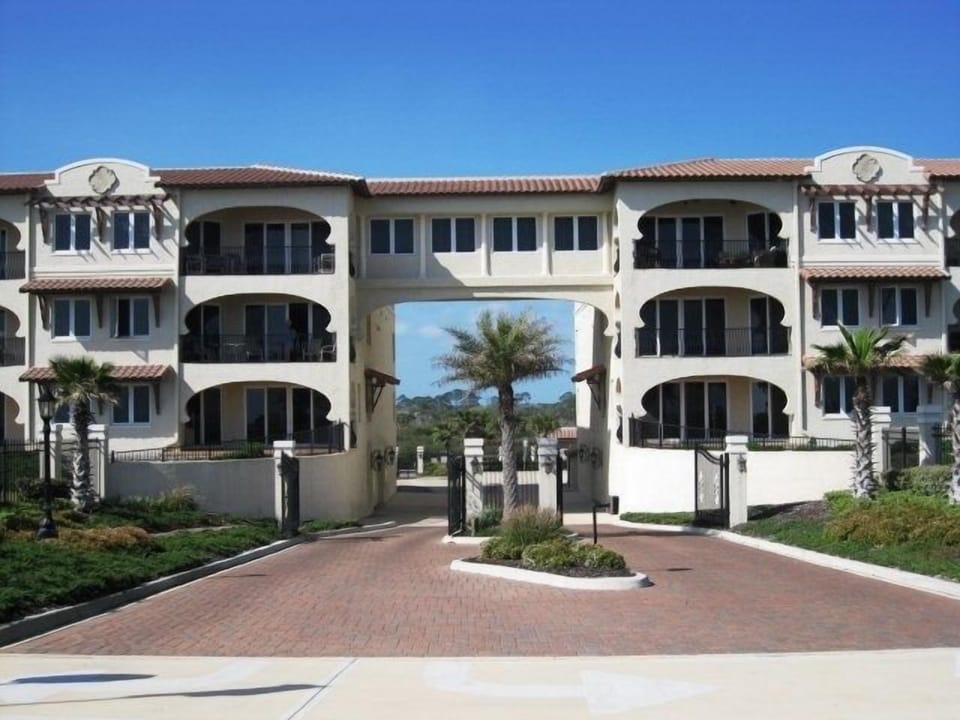 Beautiful Mediterranean-style condo with private gated entrance
