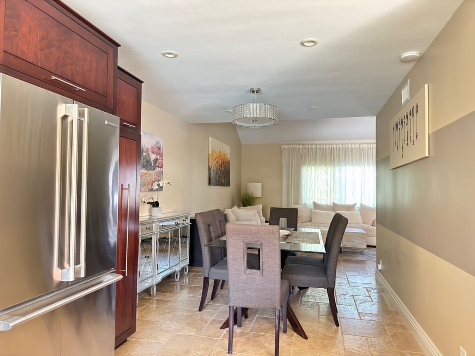 Dining room seats six comfortably