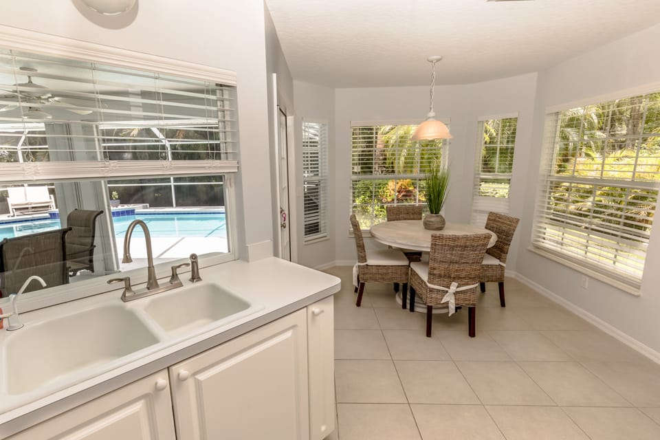 Pass through kitchen window to pool 