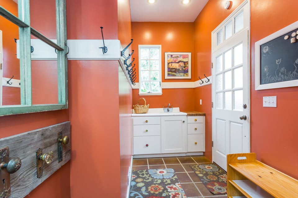 Backdoor Mudroom 