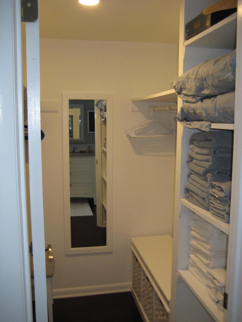 Walk-in closet