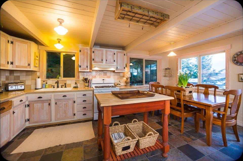 Updated kitchen