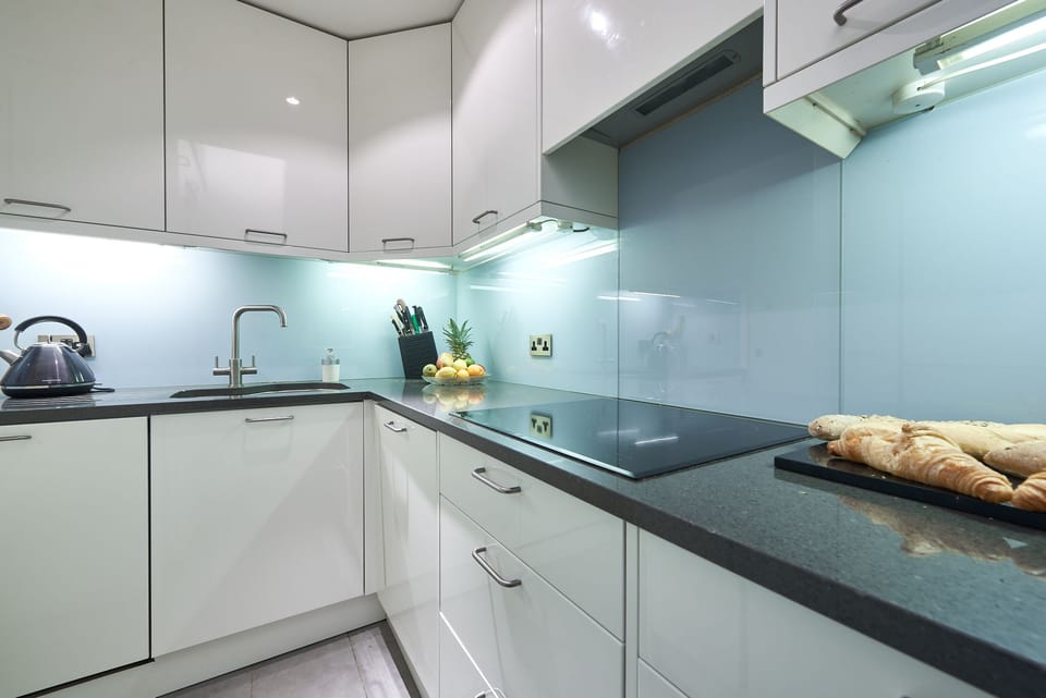 Compact fully equipped kitchen
