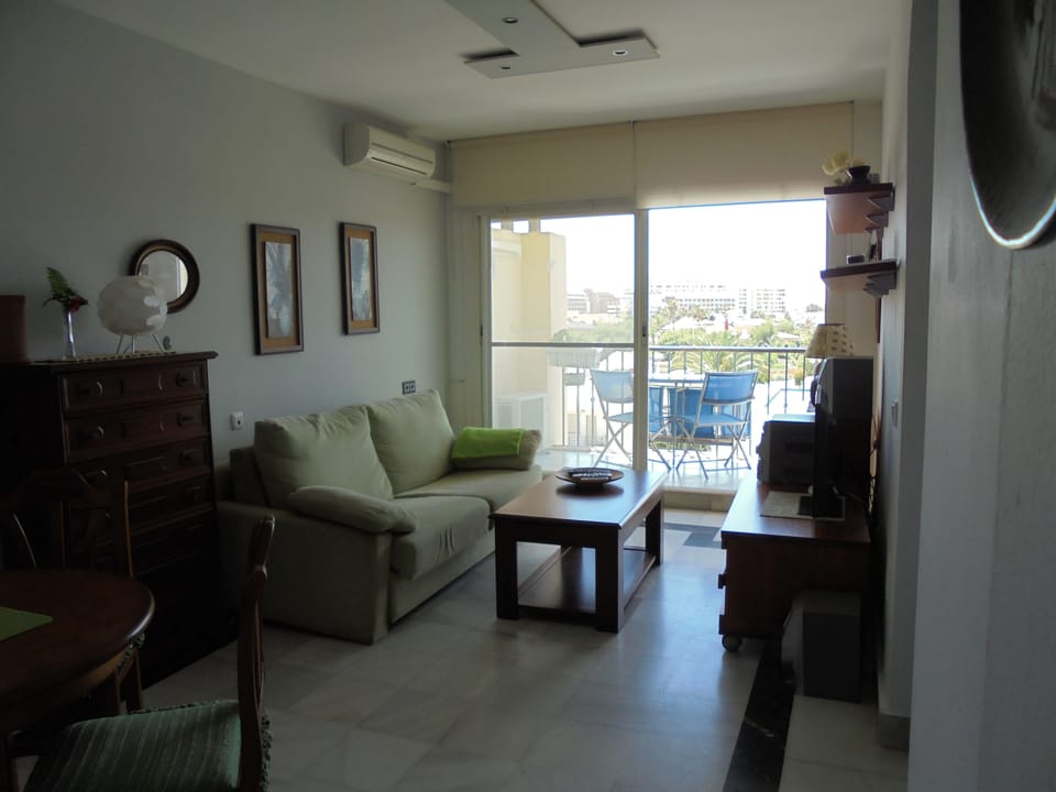 Living room with sleeping couch 2 pers