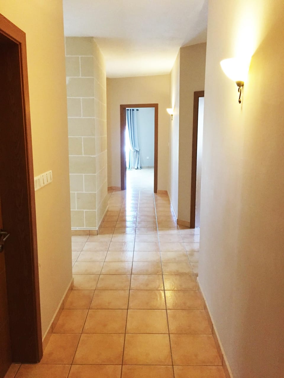 Corridor to bedrooms