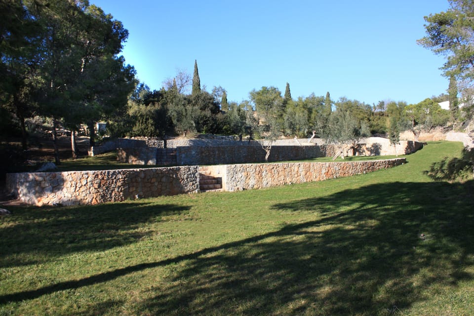 The main little beach