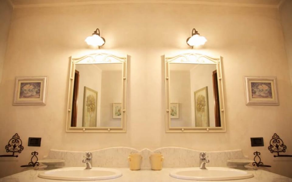 Downstairs bathroom