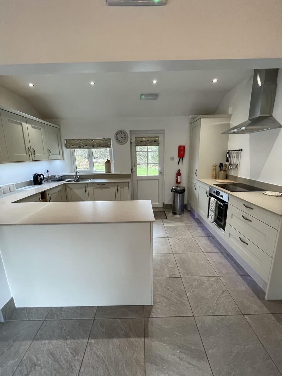 Newly fitted kitchen 