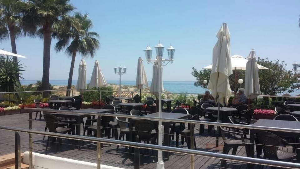 Social Club