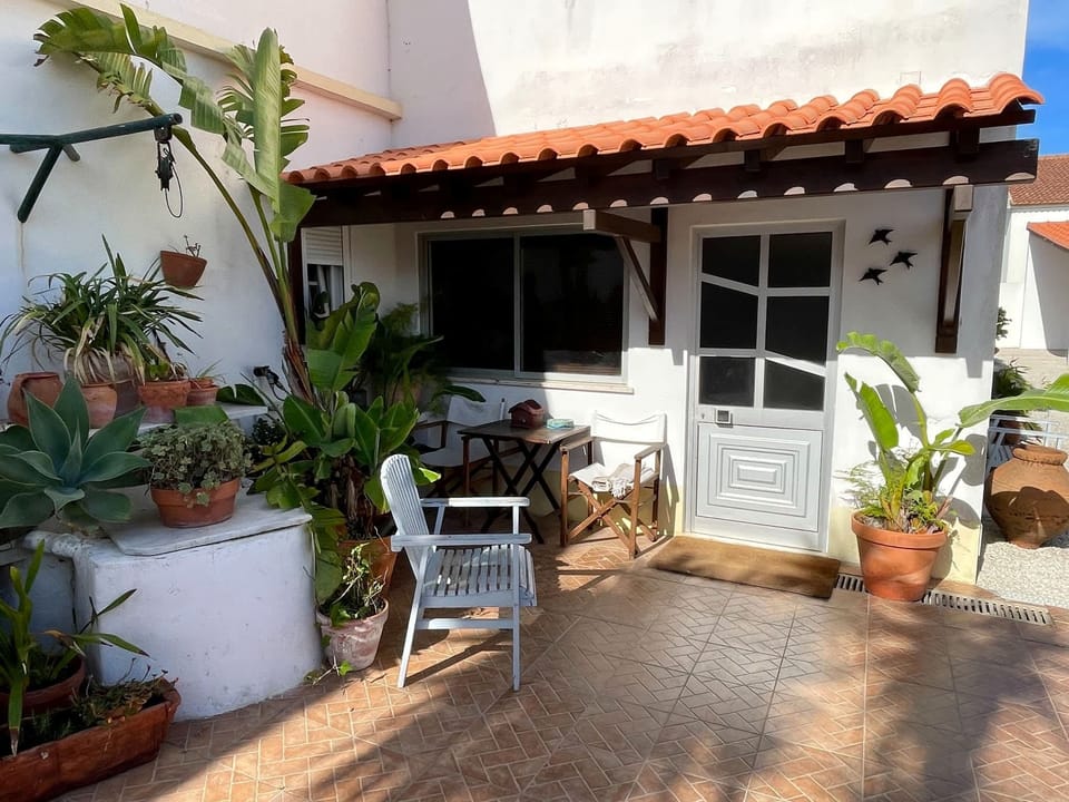Private entrance and terrace