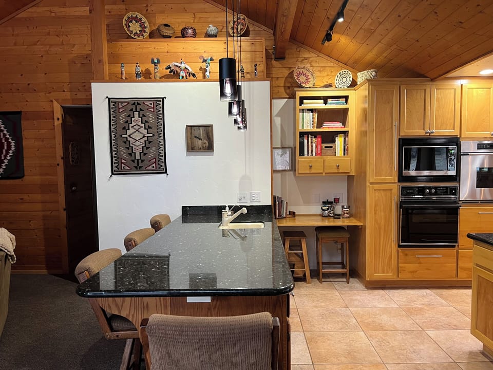 Kitchen island seating 
