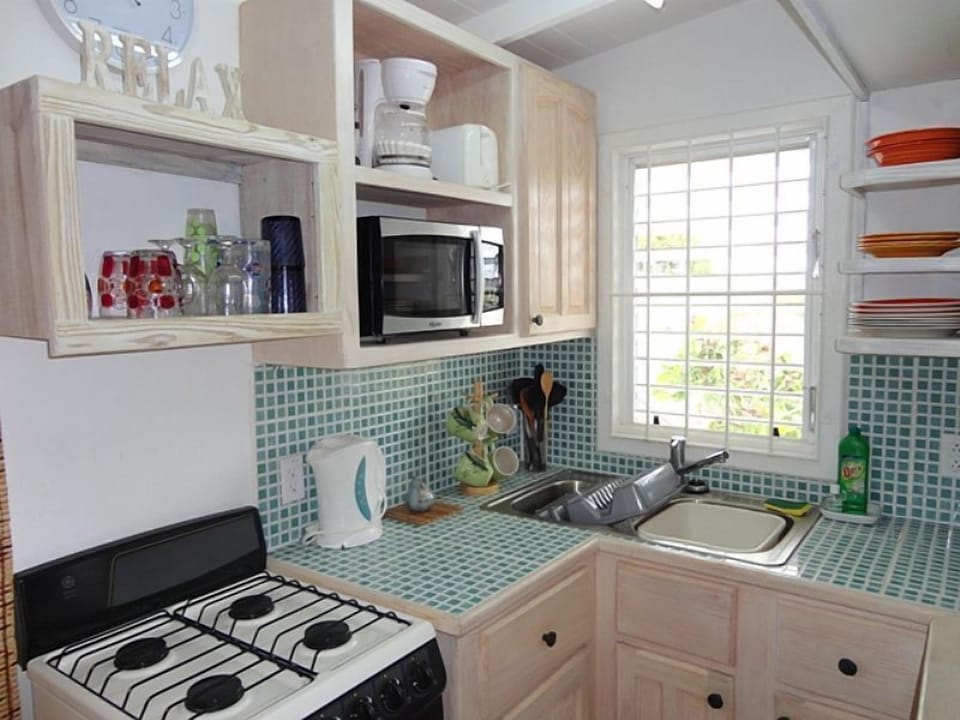 Pinkshack Kitchenette