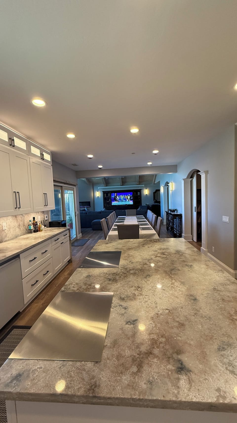 Expansive open floor plan from Kitchen thru DR to living room.