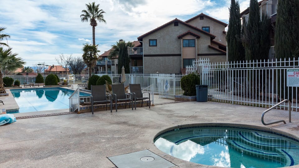Adult Swimming Pool And Hot Tub Must Be 18 And Over To Use