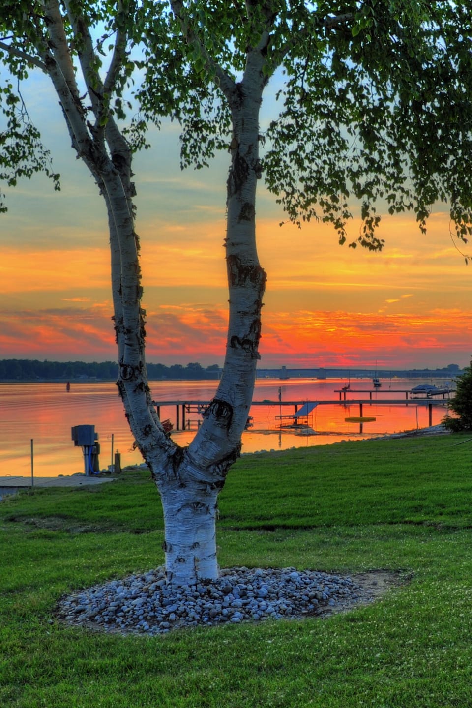 Red at Night....Sailors Delight!