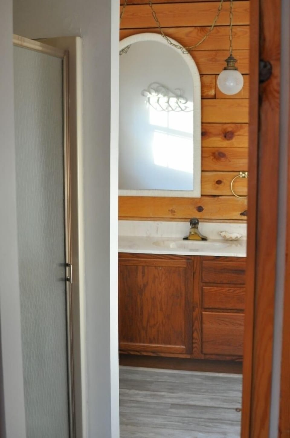 Master Bath - shower / vanity (toilet around corner)