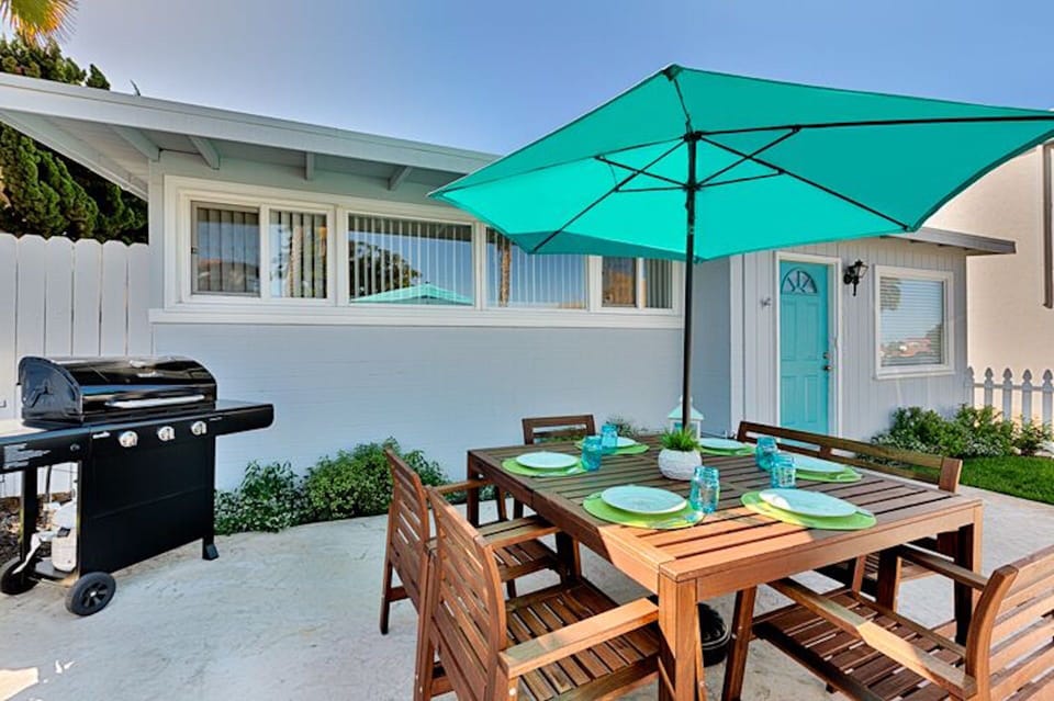 BBQ and dine al fresco on the front patio.